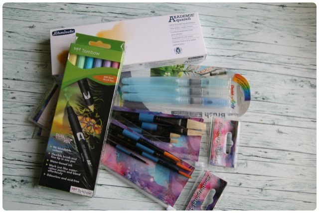 Aquarell-Kasten von Schmincke mit 24 Farben | Pinsel | Tombows in pastell