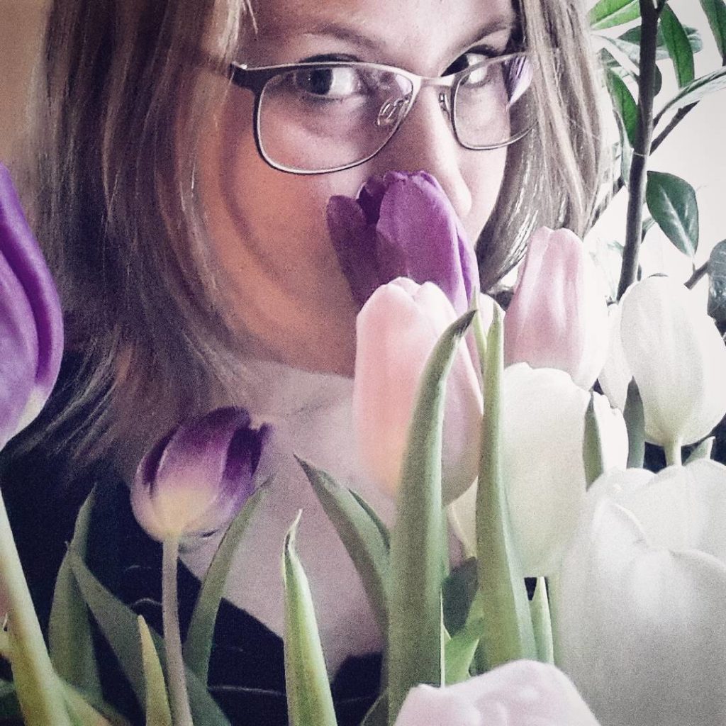 Happy birthday to... me  #birthday #birthdaygirl #happybirthdaytome #februarkind #tulpen #geburtstag #geburtstagsblumen #28 #neueslebensjahr #twentysomething #endezwanzig #growingup #manistsoaltwiemansichfühlt