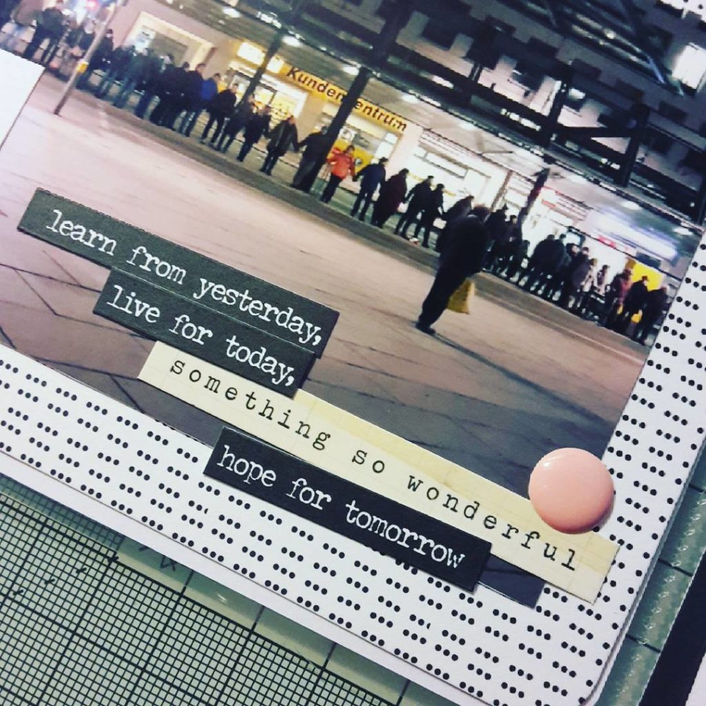 My project life is going on really well. I'm so happy.  .

Tiny word sticker sind großartig. Man findet immer einen passenden.