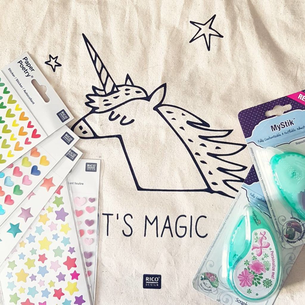 So... I blame @himmelsfee ... she wanted to go in the @idee_creativmarkt shop. 

#haul #material #newin #ideedeutschland #shopping #sticker #herzen #sterne #enamelshapes #unicorn #betterbeaunicorn #hipsterbeutel #einhornbeutel #einhorn #ricodesign