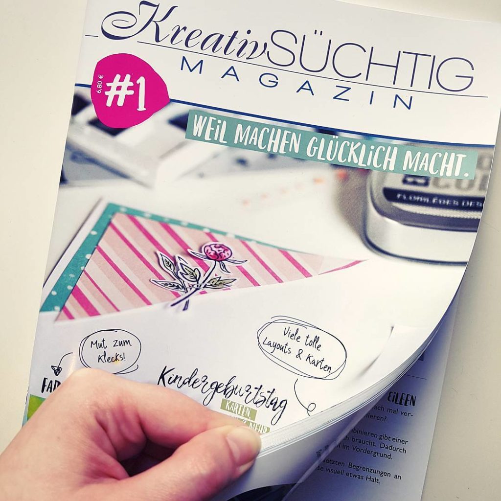 This beauty arrived last week - but because I was sick I didn't show it to you. Nevertheless - this magazin is amazing!  @kreativsuechtig and @piecesforhappiness - you did such a great job here! I hope we will get the 2nd one soon ❤

#magazin #magazine #kreativsüchtig #kreativsüchtigmagazin #scrapbook #scrapbooking #paperlicious #paper #paperlove #crafting #basteln #diy #selbermachen
