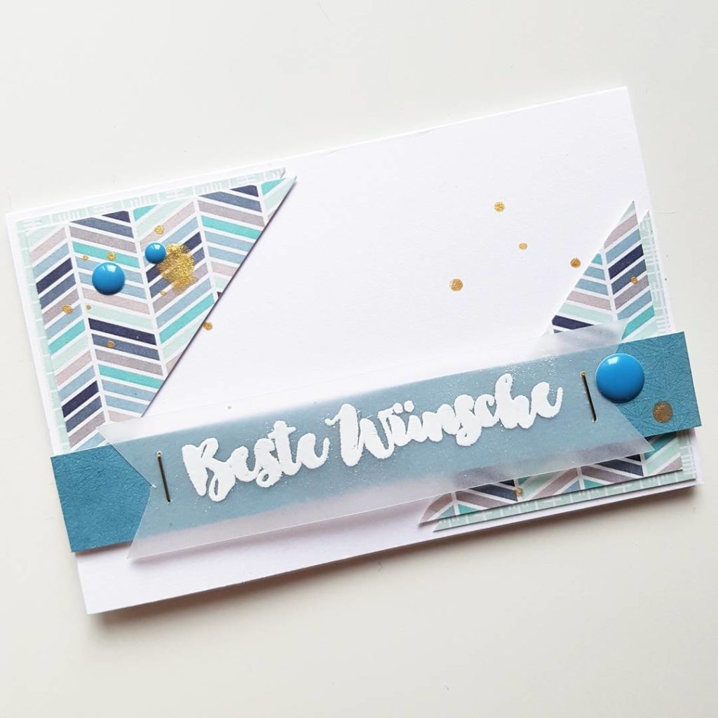 Quick little birthday card. Thanks to @kreativsuechtig & @piecesforhappiness who created the great german scrapbook magazine #kreativsüchtigmagazin and this sketch I've worked with. Okay... it's pretty far away from the original idea - but well... ^^ go with the flow! ❤ .

#cardmaking #card #birthdaycard #quickandeasy #sketch #scrapbook #scrapbooking #paper #paperlove #crafting #diy #embossing #vellum #wowembossingpowder #turnthepage #paigetaylorevans #pinkpaislee #danipeuss #klartextstempel